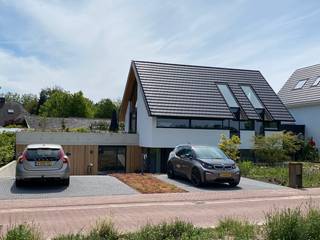 Energieneutrale moderne villa te Berkel Enschot FDarchitecten, FD architecten FD architecten リゾートハウス