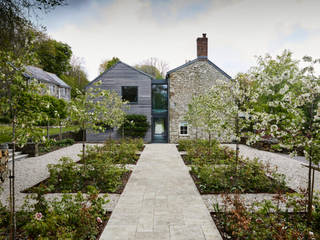 Bottor Cottage, a refurbishment of and modern extension to a Georgian house, VESP Architects VESP Architects Country house