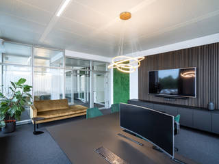 Sophisticated Workspace, Kaldma Interiors - Interior Design aus Karlsruhe Kaldma Interiors - Interior Design aus Karlsruhe Phòng học/văn phòng phong cách hiện đại