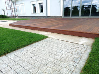 Taras drewniany. Realizacja w Słubicach, PHU Bortnowski PHU Bortnowski Moderner Balkon, Veranda & Terrasse