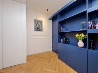 Casa VF, Arbit Studio Arbit Studio Klassischer Flur, Diele & Treppenhaus Holz Blau