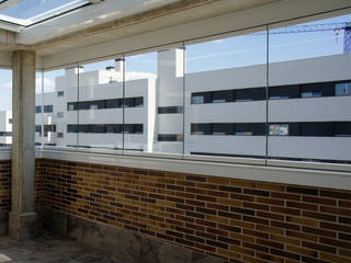 Cerramientos con iluminación LED, Fraimar Aluminios S.L. Fraimar Aluminios S.L. Balcones y terrazas de estilo moderno