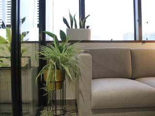 Interioforest helped an office to come Alive, Interioforest Plantscaping Solutions Interioforest Plantscaping Solutions Moderne Arbeitszimmer