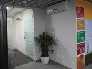 Interioforest helped an organization to come alive, Interioforest Plantscaping Solutions Interioforest Plantscaping Solutions Modern study/office