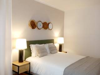 Apartamento T2, Traço Magenta - Design de Interiores Traço Magenta - Design de Interiores Master bedroom