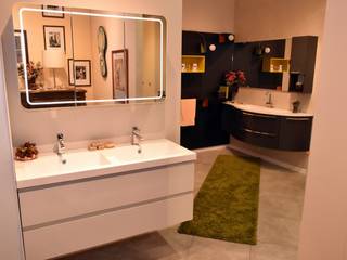 Bagno ARCOM mod. Ely, EML SRL EML SRL Kamar Mandi Modern