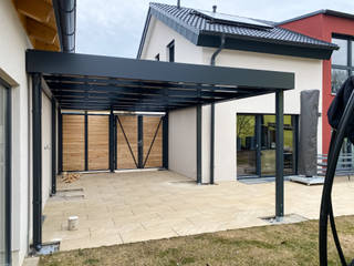 Carport als Terrassenüberdachung, Siebau Raumsysteme GmbH & Co KG Siebau Raumsysteme GmbH & Co KG Scandinavian style balcony, veranda & terrace