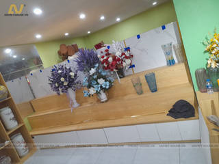 Interior design and construction of flower shop Hai Toan - Thai Nguyen, Anviethouse Anviethouse Autres espaces