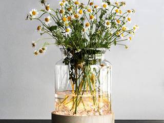 Illuminated Vase, Press profile homify Press profile homify Otros espacios