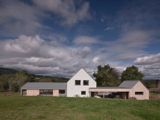 Affrusk, Fiddes Architects Fiddes Architects Casas familiares