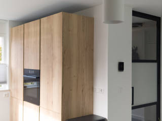 Verbouwing twee onder een kap Maurik, Studio Annika Studio Annika Built-in kitchens