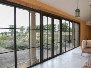 Large Screen Doors on Residential Property, Architectural Bronze Ltd Architectural Bronze Ltd Giếng trời