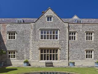 Elizabethan Country House with Heritage System, Architectural Bronze Ltd Architectural Bronze Ltd Tragaluces