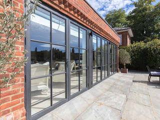 Riverside Renovation with Thermabronze System Throughout, Architectural Bronze Ltd Architectural Bronze Ltd Tragaluces