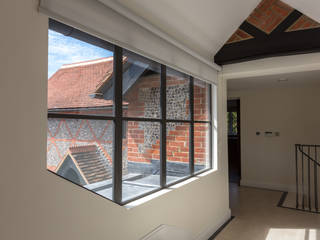 Riverside Renovation with Thermabronze System Throughout, Architectural Bronze Ltd Architectural Bronze Ltd Skylight