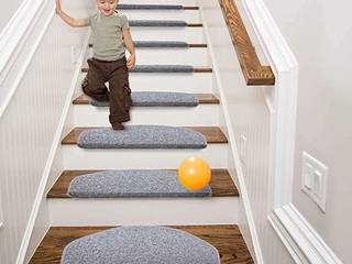 Staircase Carpet, Press profile homify Press profile homify Flat roof