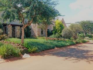 Rustic Charm - Eastrand Style!, Caiman Bateleur Group Caiman Bateleur Group Garden Pond