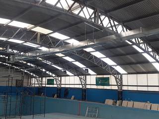 Natatorio Campo de Deportes Municipal - MVL, Carregado Soluciones Termomecánicas Carregado Soluciones Termomecánicas 無邊際泳池