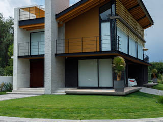 Casa Club de Golf Amanali, emARTquitectura Arte y Diseño emARTquitectura Arte y Diseño Müstakil ev