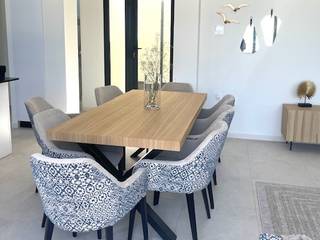 Home staging para alquiler vacacional, INTERIORISMO&FENG SHUI - by Esther Puche INTERIORISMO&FENG SHUI - by Esther Puche Dining room