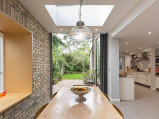 Oriel House, MOOi Architecture MOOi Architecture 二世帯住宅