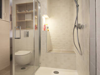 SALLE DE BAIN DINGSHEIM, Agence ADI-HOME Agence ADI-HOME Casas de banho modernas
