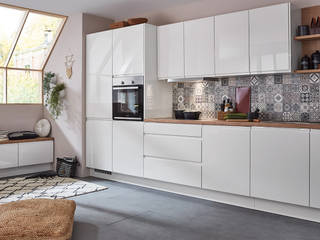 Hochwertige Einbauküchen aus Detmold, Empinio24 e.K. Empinio24 e.K. Built-in kitchens White