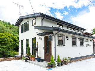 日本 長野県軽井沢町の建築家 軽井沢別荘建築 ベストプランニング Homify