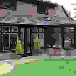 After Ploughcroft Nowoczesny ogród zimowy