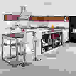 STRASS: Ein Küchen-Modell mit Starqualität Schmidt Küchen Moderne Küchen Möbel,Möbel,Tabelle,Produkt,Gebäude,Arbeitsplatte,Innenarchitektur,Bodenbelag,Küche,Umhauen