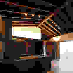 野間の家 傳寶慶子建築研究所 オリジナルデザインの キッチン