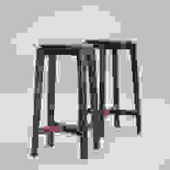 Handwerker HD-ST1(Stool), HANDWERKER HANDWERKER 모던스타일 거실 우드 우드 그레인 스툴 & 의자