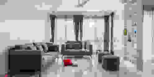 Embassy Pristine, Prop Floor Interiors Prop Floor Interiors Minimalist living room Grey Property,Furniture,Couch,Comfort,Building,Textile,Curtain,Living room,Interior design,Flooring