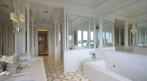 Bagni di lusso | homify Bagni di lusso | homify