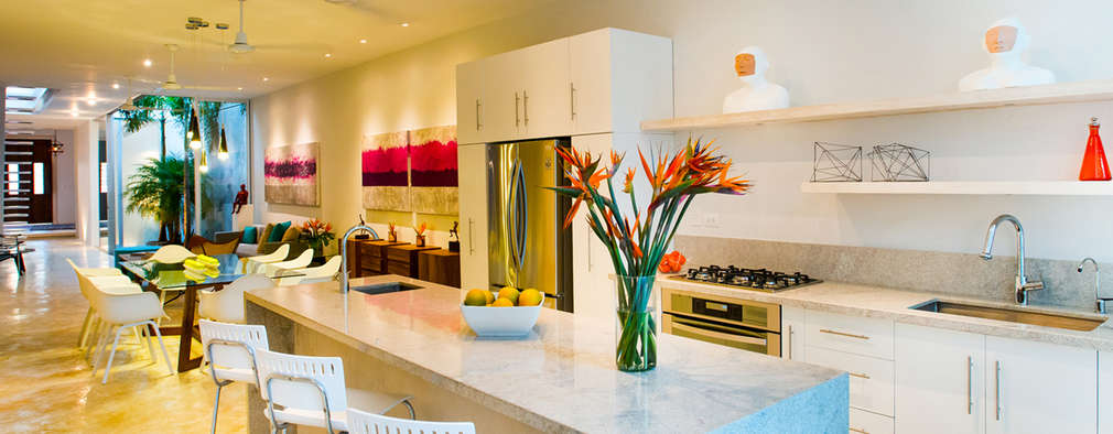 27 idee per una cucina bianca spettacolare Cucine strette e lunghe