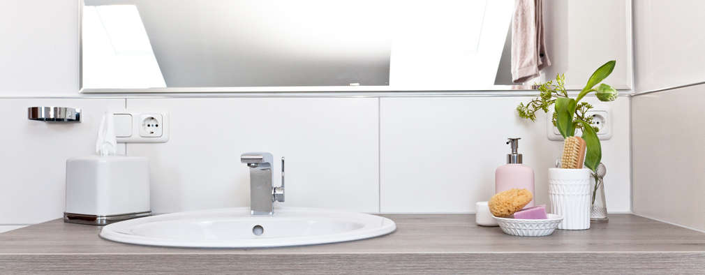 Badrenovierung in Augsburg – schickes Badezimmer unterm Dach Badrenovierung in Augsburg – schickes Badezimmer unterm Dach