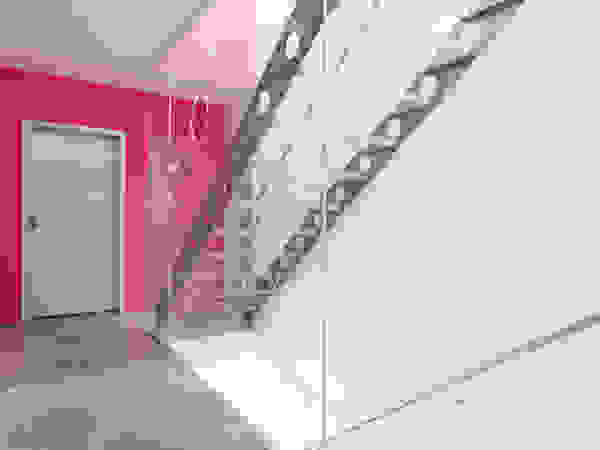 b2 böhme BAUBERATUNG Modern corridor, hallway & stairs