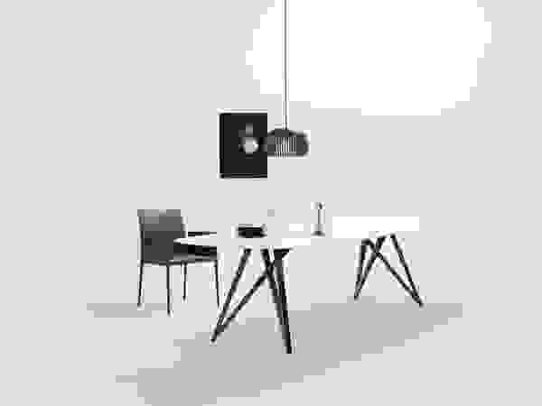 Walter Knoll Dining roomTables
