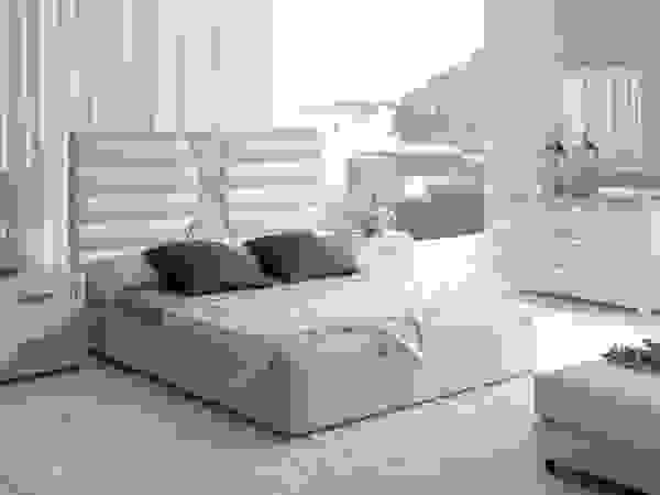 Paco Escrivá Muebles BedroomBeds & headboards