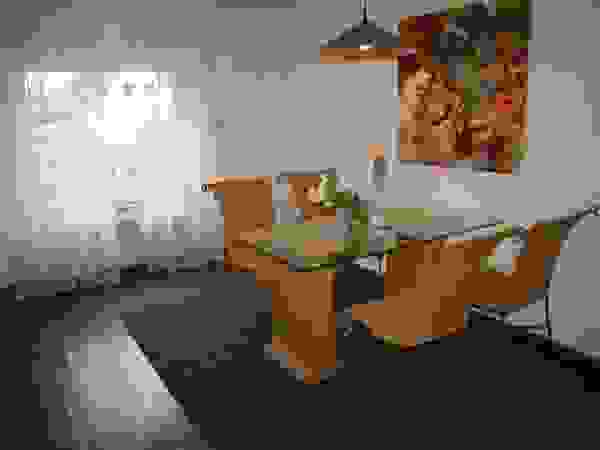 Esszimmer nach dem Staging Raumpraesenz-Homestaging Esszimmer