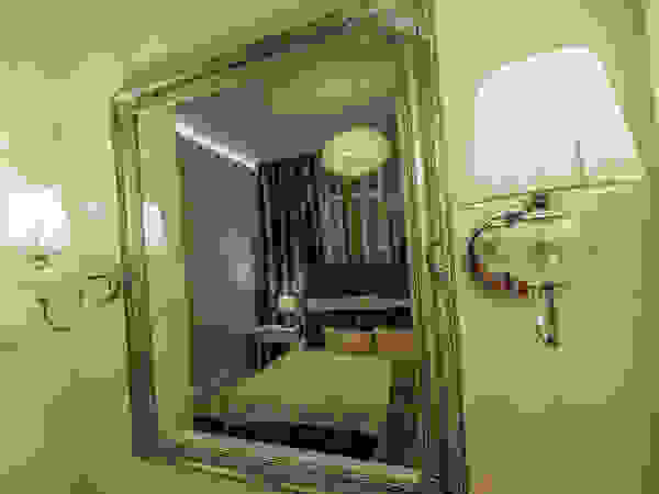 AgiDesign Classic style bedroom