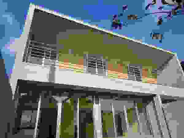 アトリエ24一級建築士事務所 Modern houses