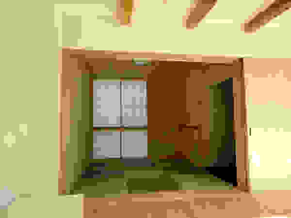 アトリエ24一級建築士事務所 Modern living room