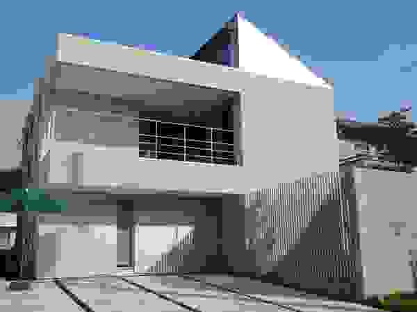 アトリエ24一級建築士事務所 Modern houses