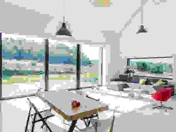 KROPKA STUDIO'S PROJECT Kropka Studio Modern dining room