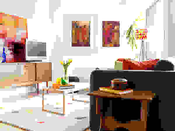 Hampstead Heath Apartment Bhavin Taylor Design Eclectic style living room