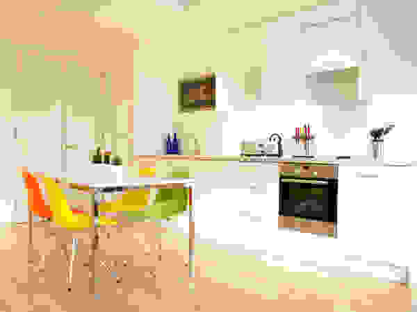 Hampstead Heath Apartment Bhavin Taylor Design Modern kitchen