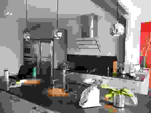 ALEXANDRA BETANCOURT ARCHITECTE Modern style kitchen