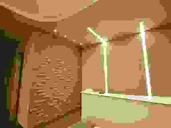 Architetto del Piano Modern corridor, hallway & stairs