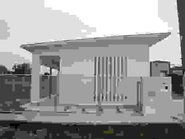 あお建築設計 Modern windows & doors